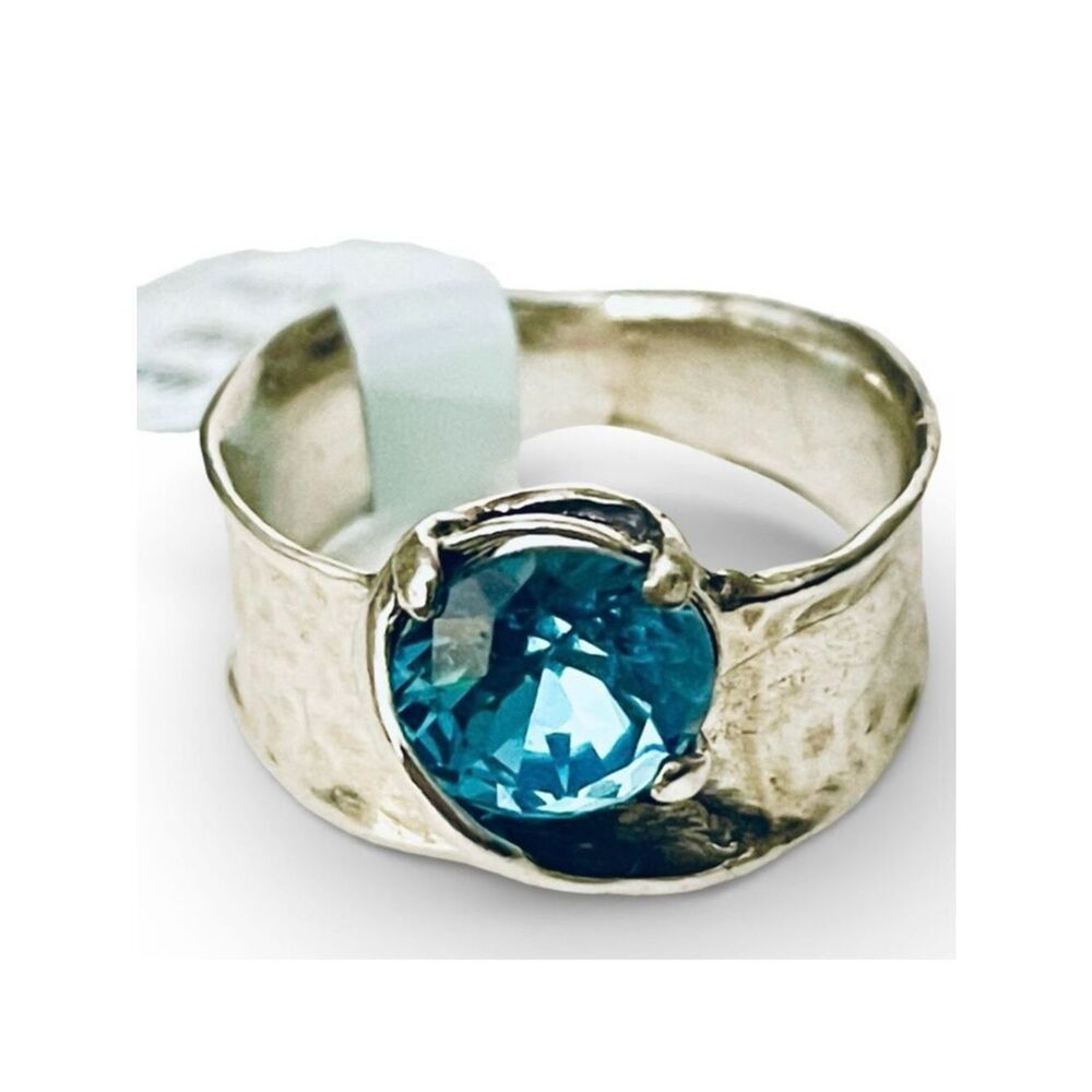 NWT Gorgeous Sz 7 Made in Israel .925 Sterling Silver Thick Blue Stone Ring